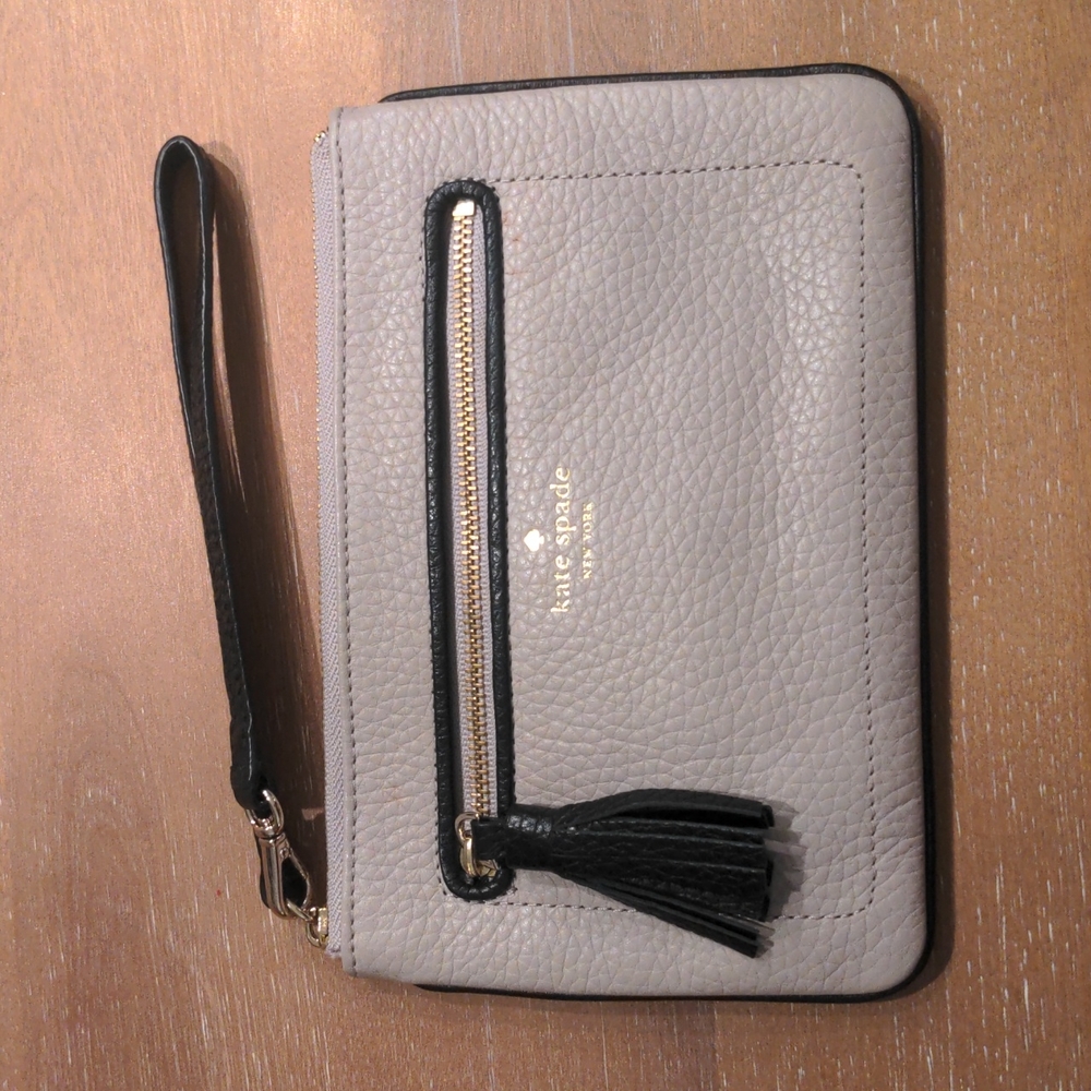 Gray & Black Kate Spade wristlet